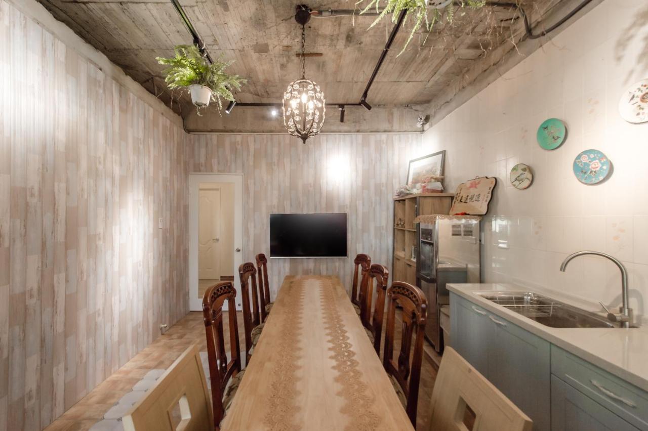 Purple Flower House 타이난 외부 사진